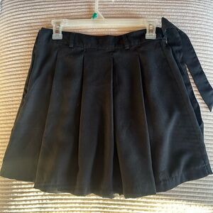 Abercrombie pleated mini skirt with belt